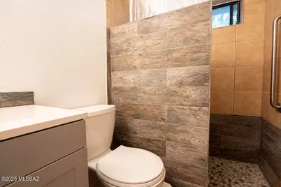 15742 N Starboard Drive, Tucson, AZ 85739 - Photo 9