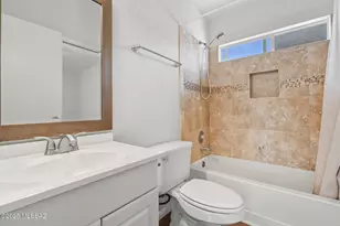 9506 N Albatross Dr, Tucson, AZ 85742 - Photo 21