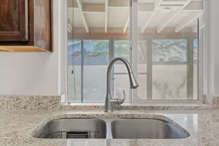 9506 N Albatross Dr, Tucson, AZ 85742 - Photo 15