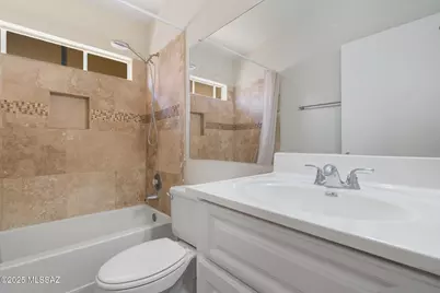 9506 N Albatross Drive, Tucson, AZ 85742 - Photo 23