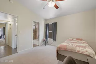 9506 N Albatross Dr, Tucson, AZ 85742 - Photo 19