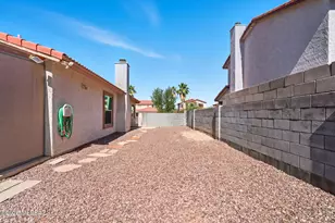 9506 N Albatross Dr, Tucson, AZ 85742 - Photo 33