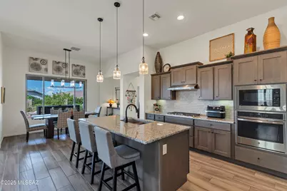 2605 E Josephine View Drive, Green Valley, AZ 85614 - Photo 9