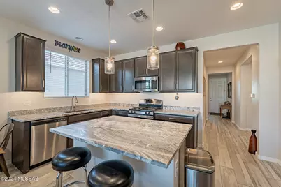 21372 E Charmaine Road, Red Rock, AZ 85145 - Photo 7