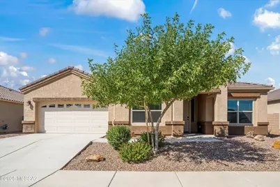 9847 N Fulbrook Way, Marana, AZ 85653 - Photo 1