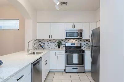 303 E Camino Lomas, Tucson, AZ 85704 - Photo 9