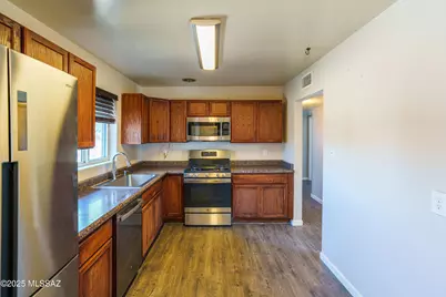 6538 E Calle Dened, Tucson, AZ 85710 - Photo 21