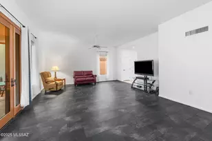 1629 E Broken Bow Way, Oro Valley, AZ 85755 - Photo 9