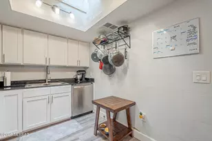 8271 N Oracle Rd, Tucson, AZ 85704 - Photo 11