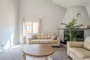 8271 N Oracle Rd, Tucson, AZ 85704 - Photo 3