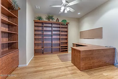 991 W Calle Artistica, Green Valley, AZ 85614 - Photo 9