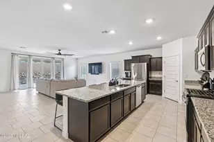 342 W Aberdeen St, Vail, AZ 85641 - Photo 7