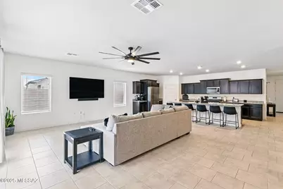 342 W Aberdeen Street, Vail, AZ 85641 - Photo 9