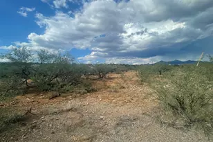 162 Sur Ct, Rio Rico, AZ 85648 - Photo 1