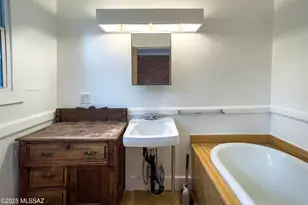 223 E 13th St, Tucson, AZ 85701 - Photo 45