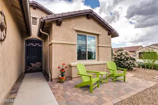 2428 E Canyon Crossing Dr, Green Valley, AZ 85614 - Photo 5