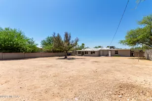 243 E Waverly St, Tucson, AZ 85705 - Photo 29