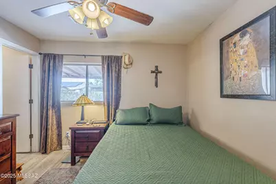 2599 E Windsor Castle Lane, Tucson, AZ 85706 - Photo 17