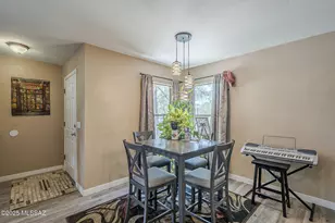 2599 E Windsor Castle Ln, Tucson, AZ 85706 - Photo 5