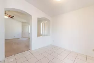 8955 E Weyburn Dr, Tucson, AZ 85730 - Photo 9