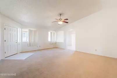 8955 E Weyburn Drive, Tucson, AZ 85730 - Photo 5