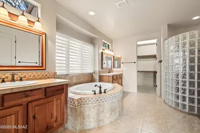 1547 S Walnut Spring Place, Green Valley, AZ 85614 - Photo 19