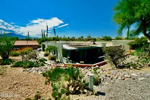 1360 W Camino Alicante, Green Valley, AZ 85622 - Photo 33