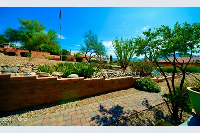 1360 W Camino Alicante, Green Valley, AZ 85622 - Photo 17