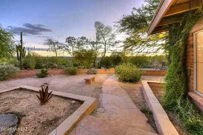 2702 N Golden West Avenue, Tucson, AZ 85749 - Photo 27