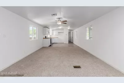 4761 N Brookline Court, Tucson, AZ 85705 - Photo 9