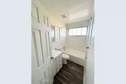 2528 Fontana N, Tucson, AZ 85705 - Photo 5