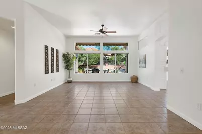 2199 E Jonquil Street, Oro Valley, AZ 85755 - Photo 11