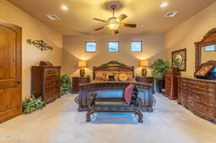 13714 N Nesting Quail Pl, Marana, AZ 85658 - Photo 17