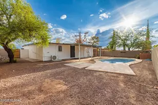 7241 E Pomegranate St, Tucson, AZ 85730 - Photo 33