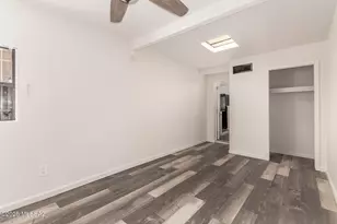 7241 E Pomegranate St, Tucson, AZ 85730 - Photo 25