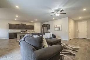 1117 W Valley Meadow Ln, Sahuarita, AZ 85629 - Photo 3