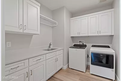 61438 E Shale Road, Oracle, AZ 85623 - Photo 17