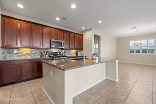 11720 N Sweet Orange Pl, Oro Valley, AZ 85742 - Photo 3