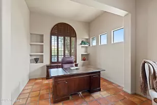 5275 N Ridge Spring Pl, Tucson, AZ 85749 - Photo 11