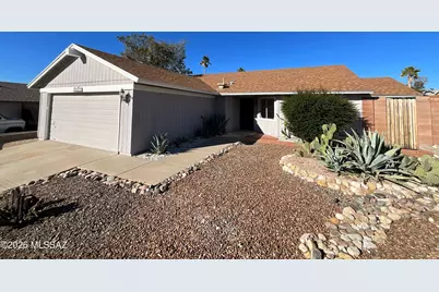 10071 E Nicaragua Lane, Tucson, AZ 85730 - Photo 1