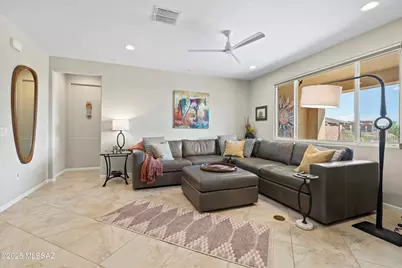 7631 W Laurel Lane, Marana, AZ 85658 - Photo 11