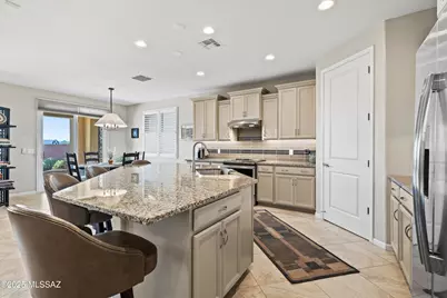 7631 W Laurel Lane, Marana, AZ 85658 - Photo 7