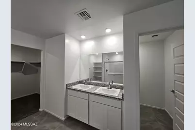 10042 N Cascalote Lane, Marana, AZ 85653 - Photo 13
