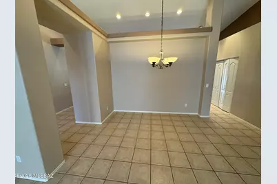 8611 E Louhelen Way, Tucson, AZ 85747 - Photo 19