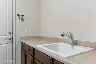 18001 S Rustling Leaf Trail, Corona de Tucson, AZ 85641 - Photo 25