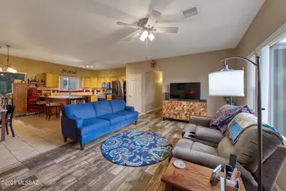 434 S Meadowood Lane, Sierra Vista, AZ 85635 - Photo 5