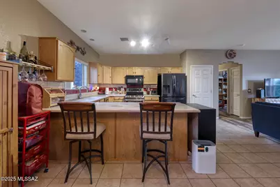 434 S Meadowood Lane, Sierra Vista, AZ 85635 - Photo 11