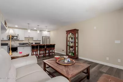 8080 E Speedway Boulevard #813, Tucson, AZ 85710 - Photo 7