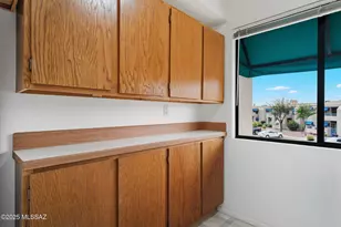 7937 E Colette Cir, Tucson, AZ 85710 - Photo 15