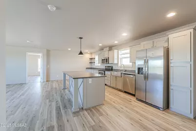 33597 S Davis Ranch Road, Marana, AZ 85658 - Photo 11